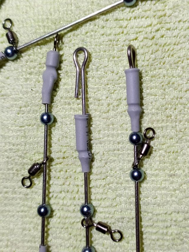 30 urfes para surfcasting de color gris