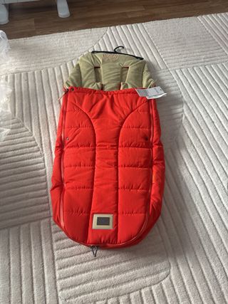 se vende saco bebe Cybex sin estrenar