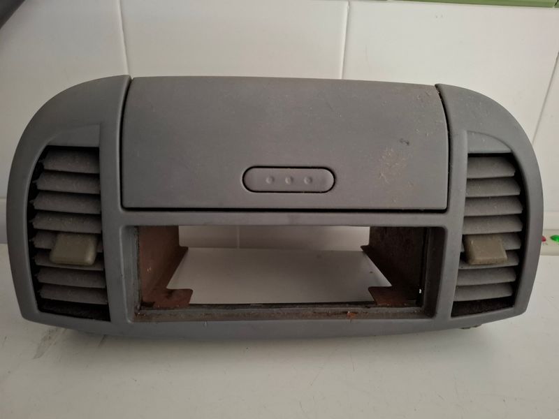Nissan Micra 2006 - foto 1