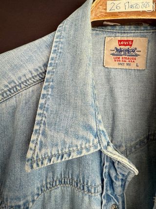 LEVIS camisa azul cielo vaquera VINTAGE talla L