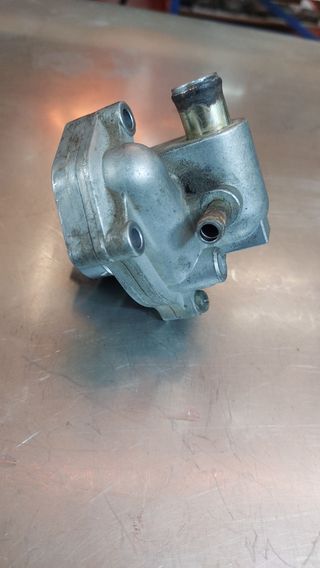 Bomba de agua burgman 400 inyección