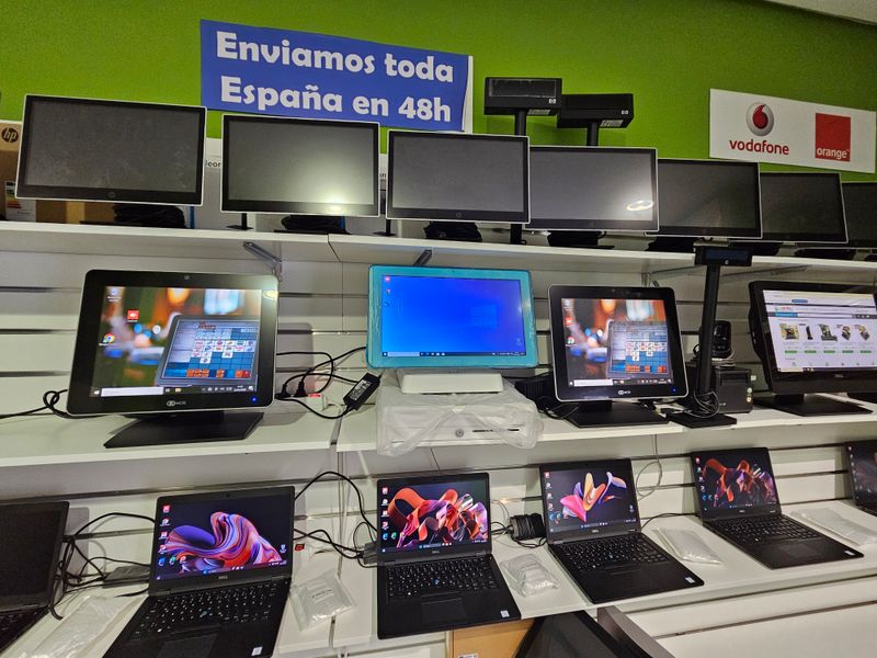 Portátil DELL 5500 con Windows 11 afbeelding 10