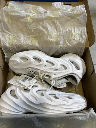 Zapatillas Adidas Adifom Q 40 unisex blancas