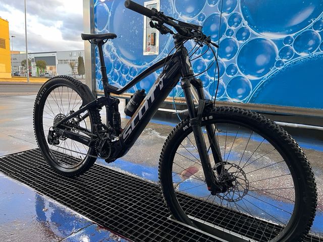 Bici electrica de montaña Scott