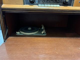Radio tocadiscos Telefunken Strauss