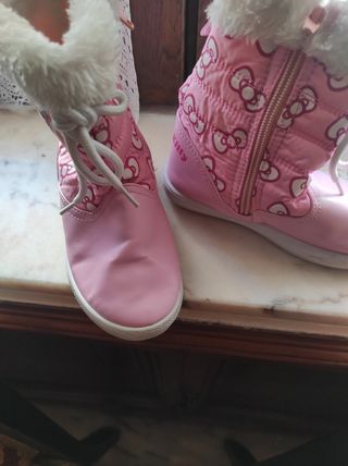 Botitas rosas n° 26