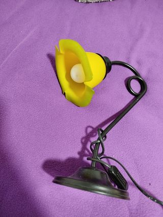 Lampara de mesita,