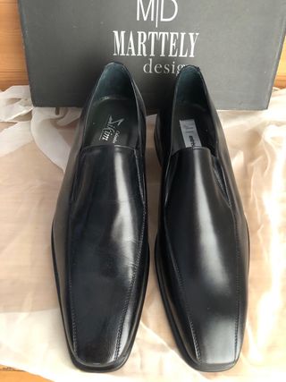 Zapatos de piel y forrados de piel 