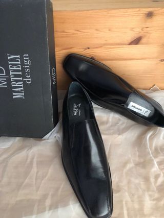 Zapatos de piel y forrados de piel 