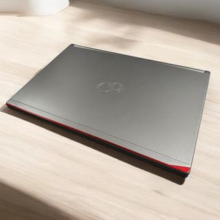 PORTATIL FUJITSU LIFEBOOK E746 I5-6300U 8GB 240SSD