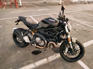 Ducati Monster 821
