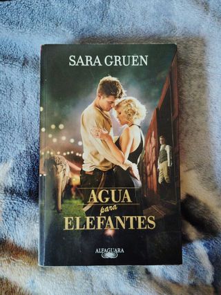 Agua para elefantes