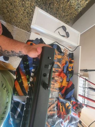 Teclado midi NOVATION LAUNCHKEY 49 MK2