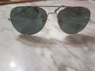 Gafas de sol alguien las quiere ??

