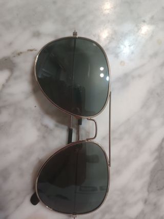 Gafas de sol alguien las quiere ??
