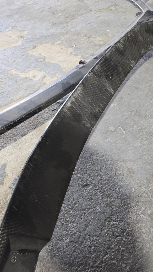 Lip delantero Ferrari F12 Carbono