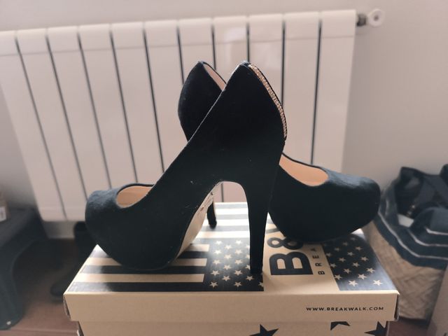 Zapatos negros de ante