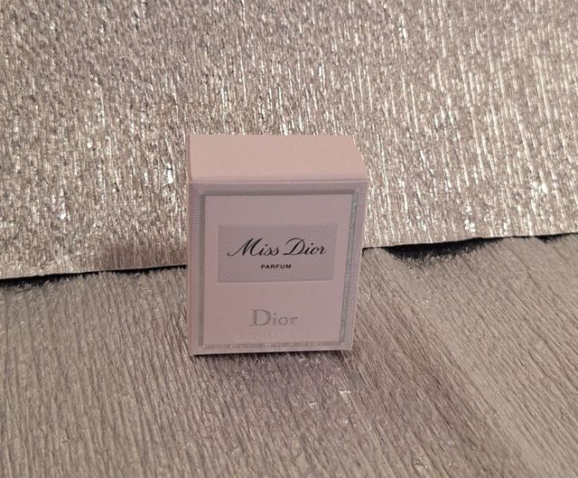 Miniatura miss Dior parfum 5 ml
