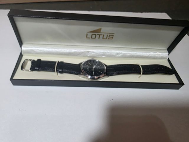 Reloj Lotus Minimalist 15961/3 – Nuevo