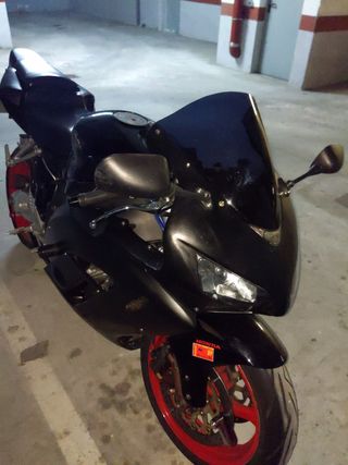 Honda cbr 1000 rr