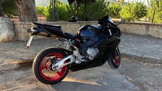 Honda cbr 1000 rr