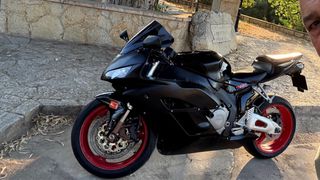 Honda cbr 1000 rr