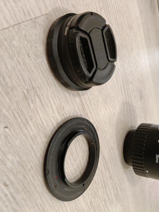 Nikon D3300 y accesorios