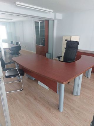 Oficina en alquiler en Recatelo - O Carme en Lugo