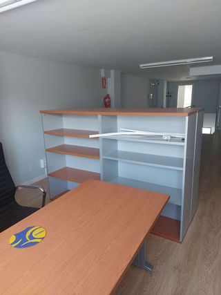 Oficina en alquiler en Recatelo - O Carme en Lugo