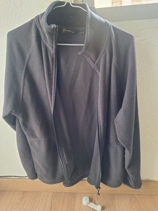 Dos chaquetas 