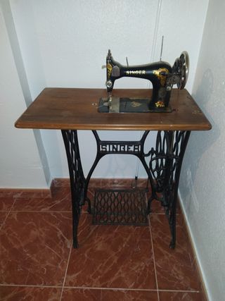 Maquina antigua de coser