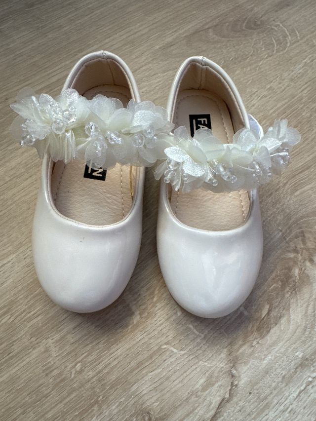 Zapatos vestir niña 22