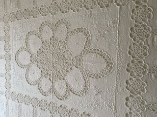 Coordinato di copriletto e copritavolo in lino