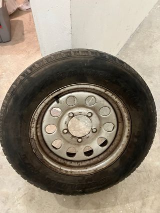 Llanta de acero 15”
