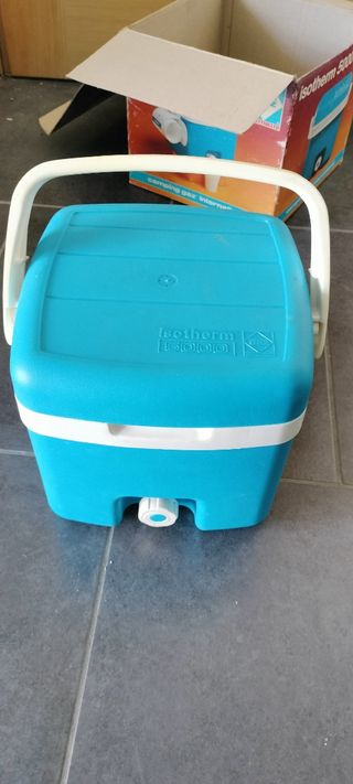 Contenitore termico per bibite 