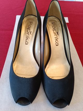 Zapatos peep toes