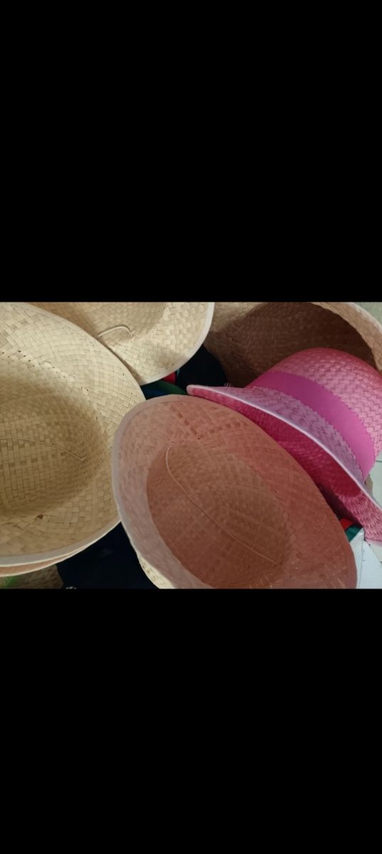 Lotto 2 Visiere, cappelli per bambini 1,99€