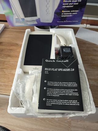 Altavoces ultra planos PC TV etc