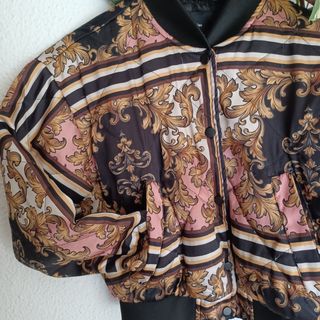 Bomber acolchada stradiv. tS