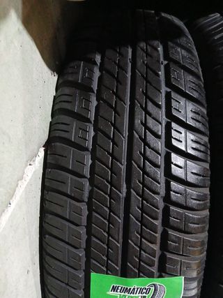 175 70 14 85T DUNLOP SP-10