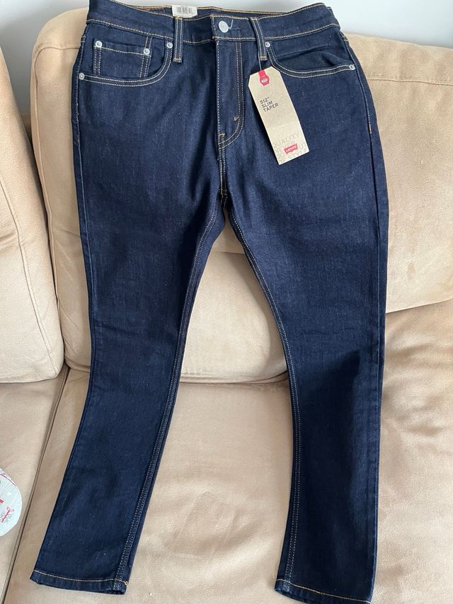 Vaquero Levi Strauss 512 Slim Taper 31/32