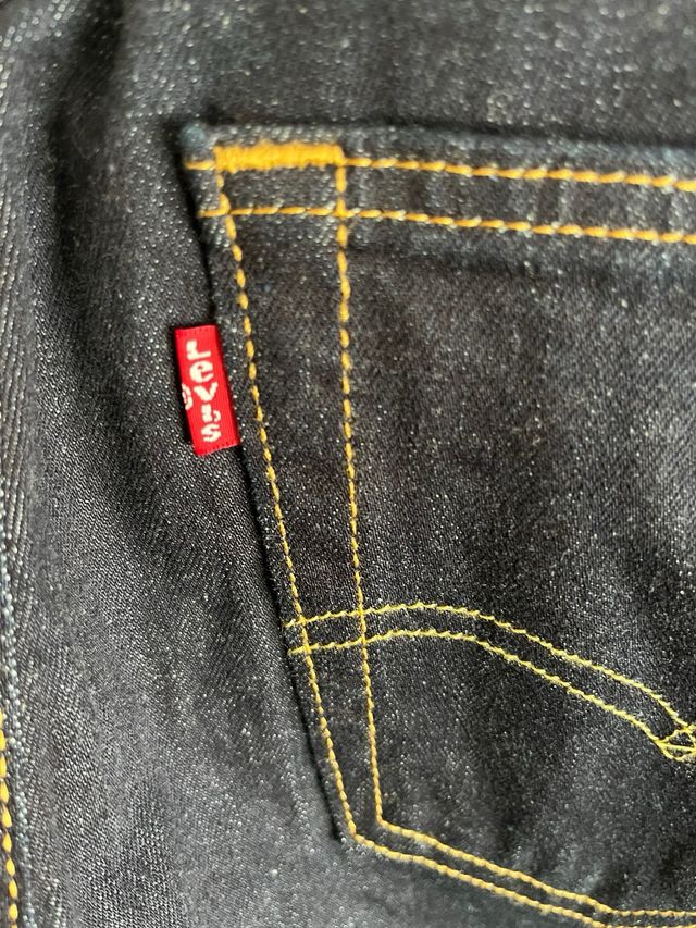 Vaquero Levi Strauss 512 Slim Taper 31/32