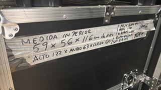 Caja baúl muy grande de transporte 63X60X122cm