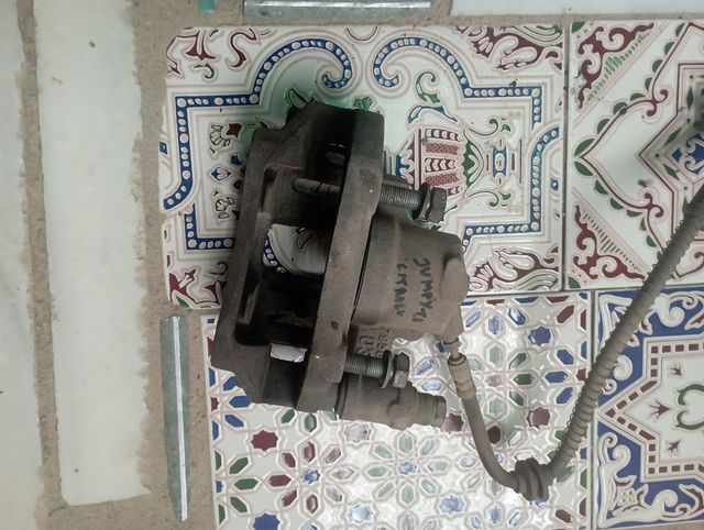 Pinzas de freno,y latiguillos