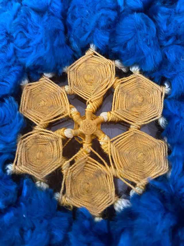 Tappeto esagonale molto originale 32 cm