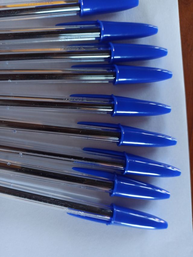 Lote 31 bolígrafos BIC