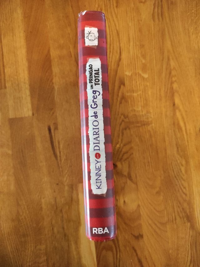 Diario de Greg 1 - Un pringao total