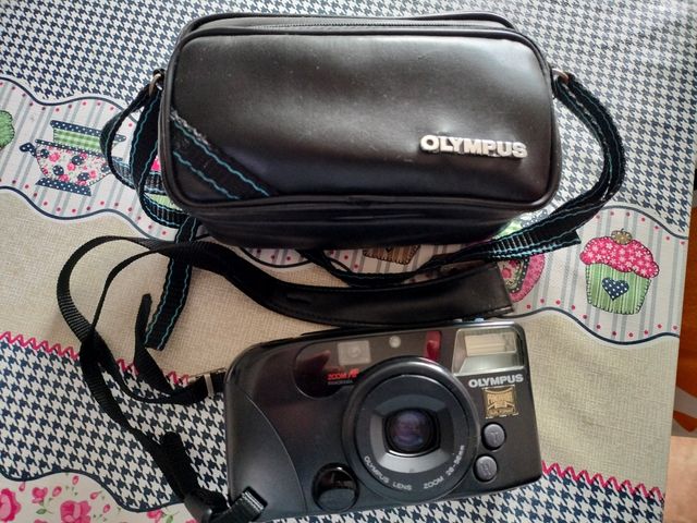 Olympus az-220 wide