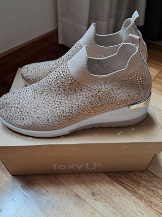 Foxy up zapato moka y brillantes mujer