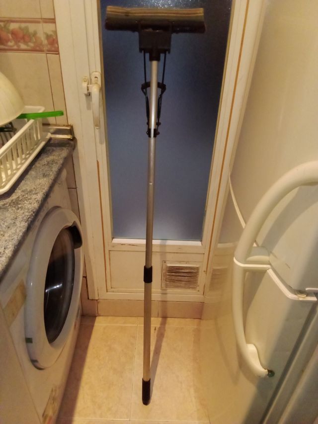 TUBO METALICO EXTENSIBLE PARA LIMPIAR LOS CRISTALE